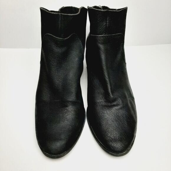 LUCKY BRAND Short Ankle Chelsea Bootie Black Nubuck Leather Low Heel Sz 6 M - Picture 8 of 13